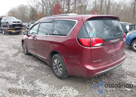 2020 Chrysler Pacifica Touring L Plus z USA, uszkodzony, nr VIN 2C4RC1EG8LR104787